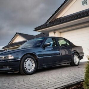 BMW Seria 7 740 V8 RT Classic Garage