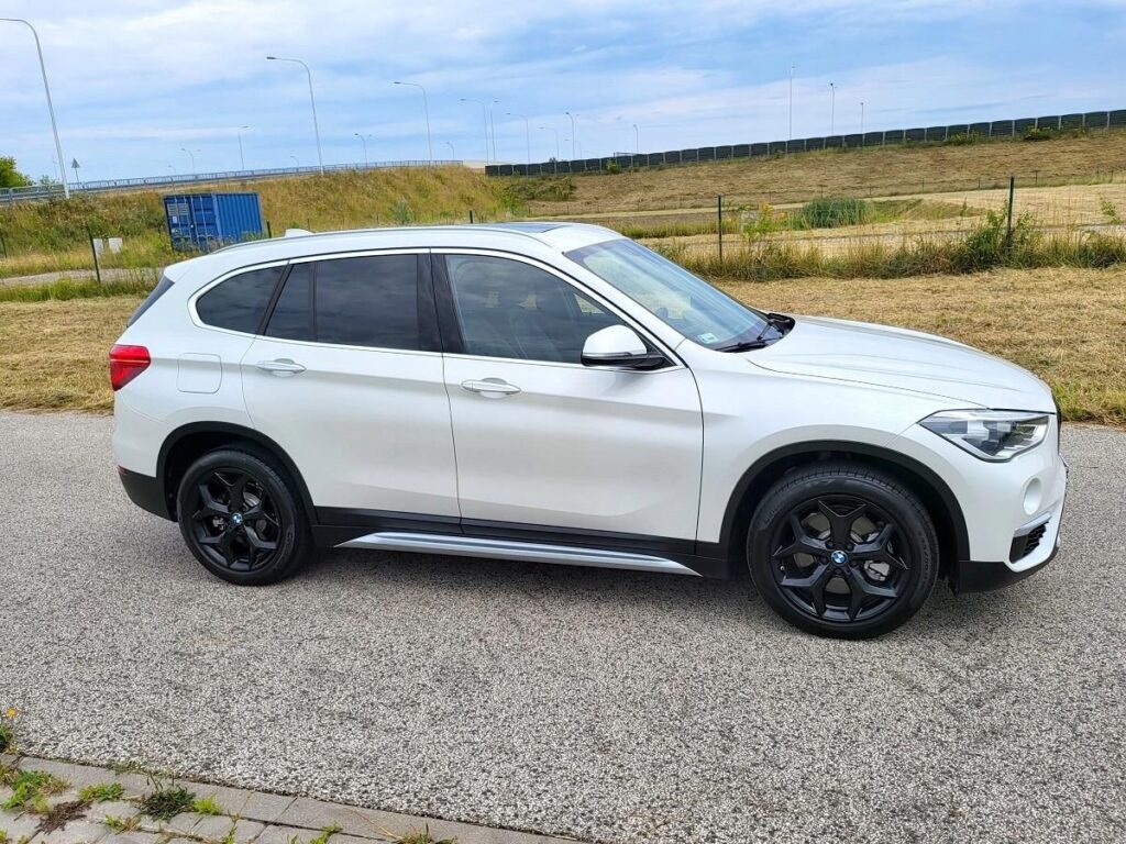 BMW X1 2.0 BENZ 231 KM IDEAŁ WARSZAWA