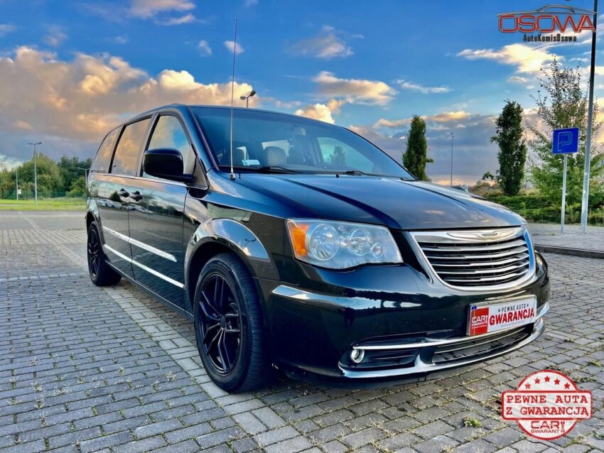 Chrysler Town Country 3.6v6 gaz skory dvd. E…
