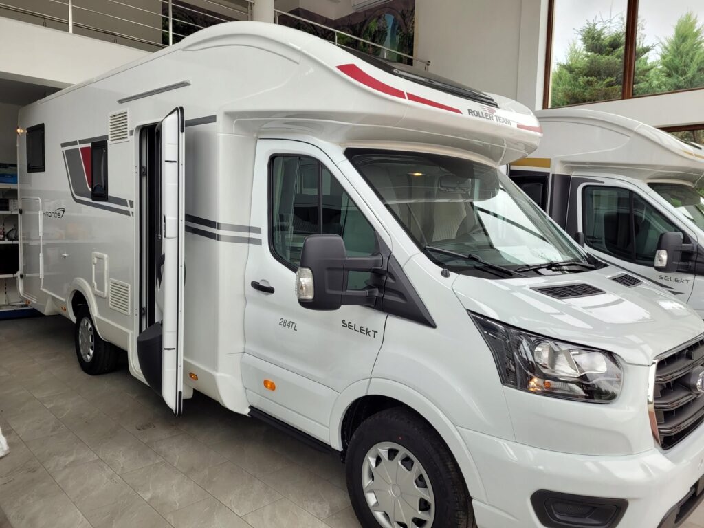 Ford Transit 2.0 170 km Kronos 284tl automat 2022r