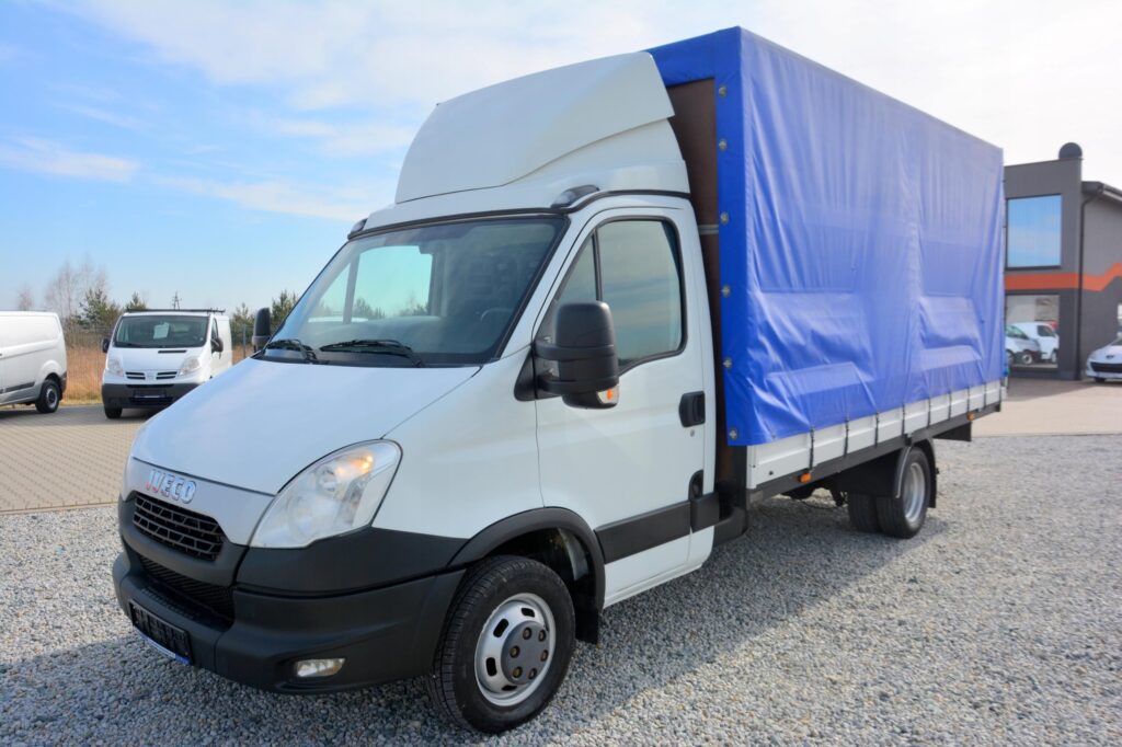 IVECO 35C17 3,0 HPI 170 KONNA SKRZYNIA 4,5M KLIMA