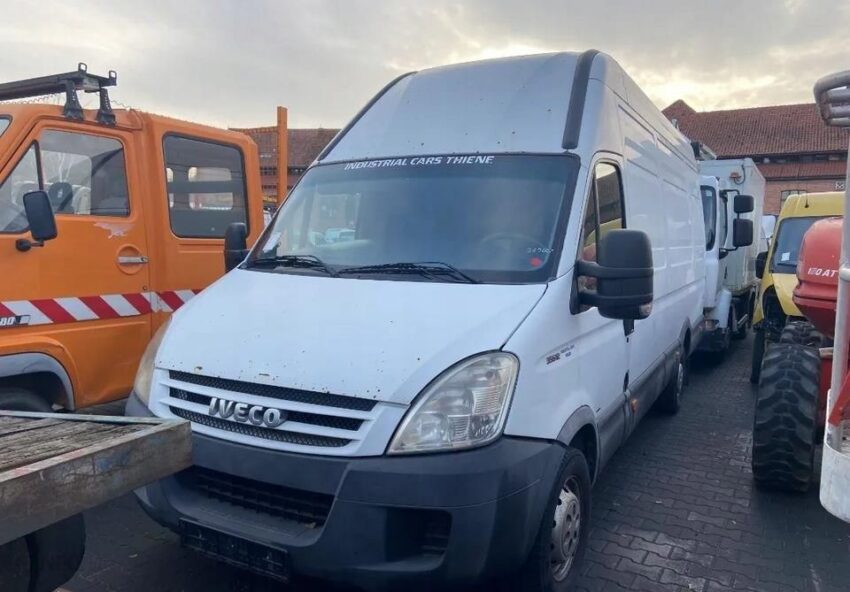 Iveco 35S12 2008 r.
