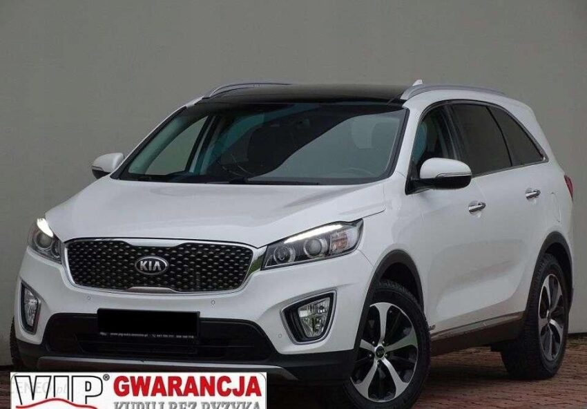 Kia Sorento 4×4 XL 7 osob Panorama Skora Kamer…