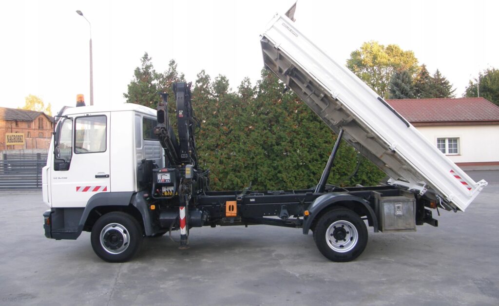 MAN LE 8.150 2005rok wywrotka HDS HIAB z Niemiec