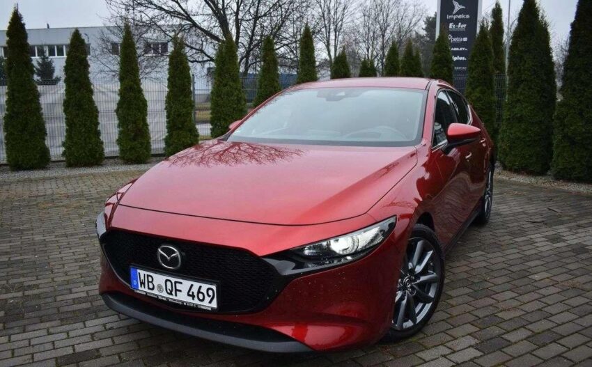 Mazda 3 2020 FULL , Kamera 360, Navi, LED, Or…