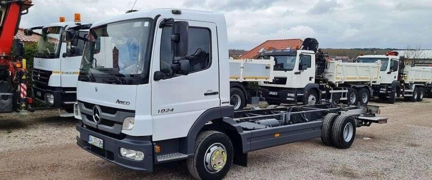 Mercedes-Benz Atego 1024 KlimaPoduszka rama 630