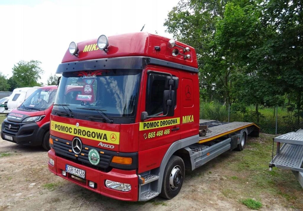Mercedes-Benz Atego Laweta pojazd specjalny Me…