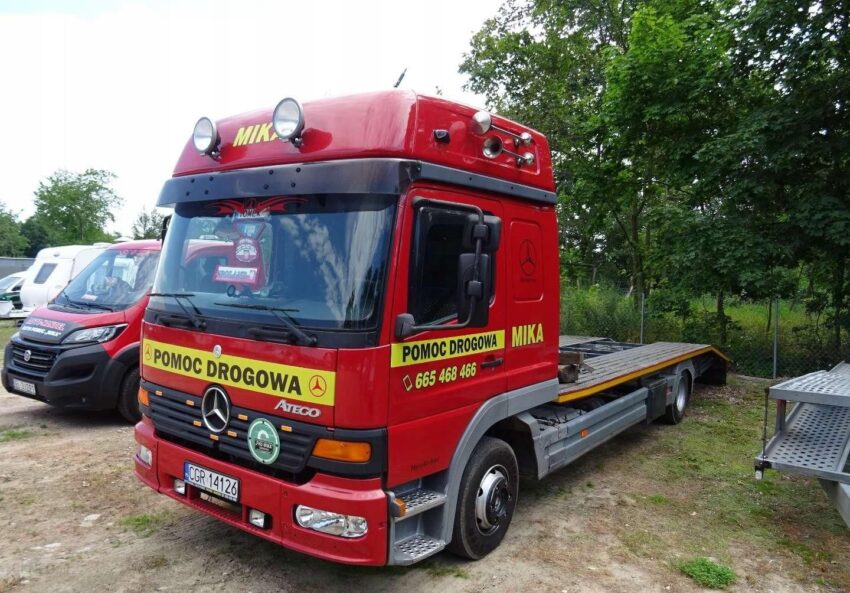 Mercedes-Benz Atego Laweta pojazd specjalny Me…
