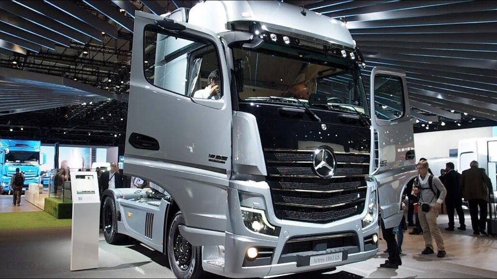 MERCEDES MP5 1848 GIGA SPACE EDITION 1 WYNAJEM