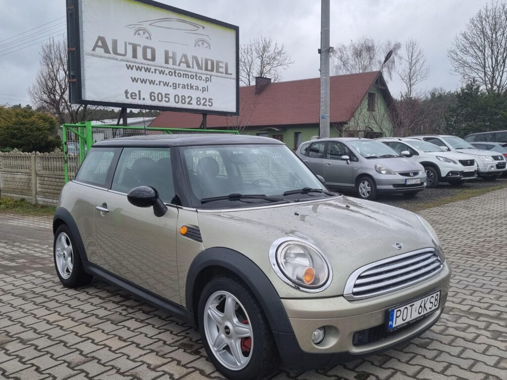 MINI Cooper R56 1,6 Benzyna 120KM Zarejestrowany !