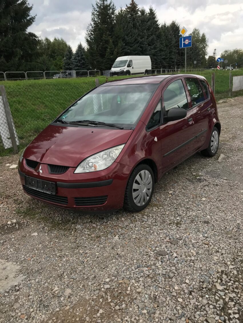 Mitsubishi colt