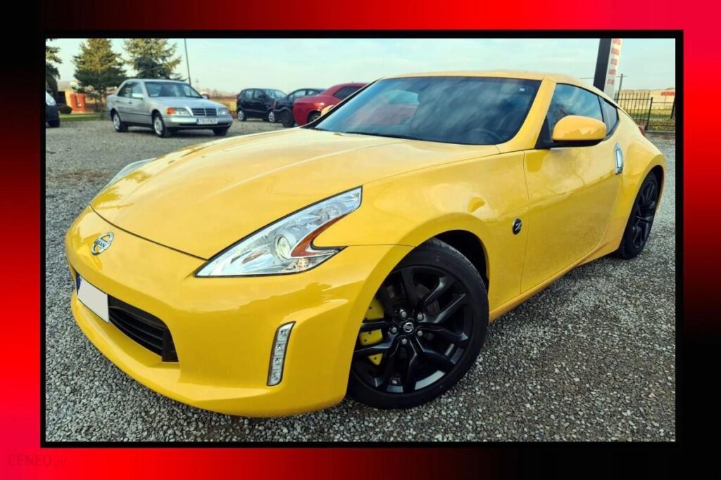 NISSAN 370Z V6 328KM Coupe Sports Car 2017jak NOWY