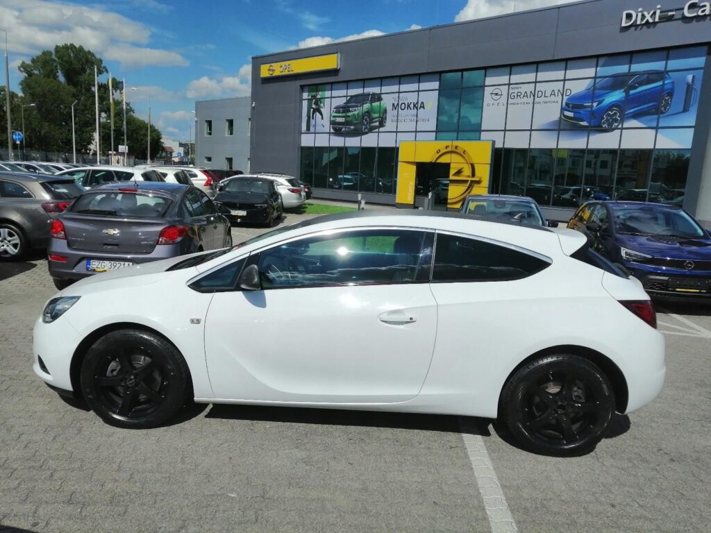 Opel Astra GTC 1.4T Skóra Navi Serwis ASO Gwarancj