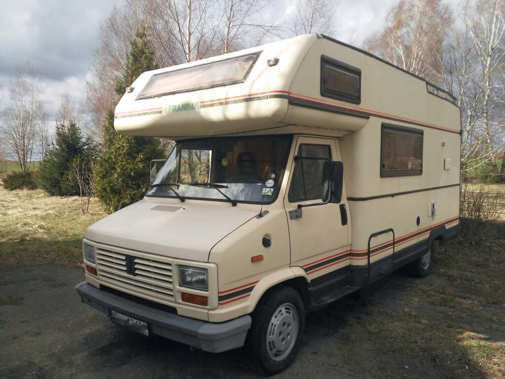 Peugeot J5 Kamper