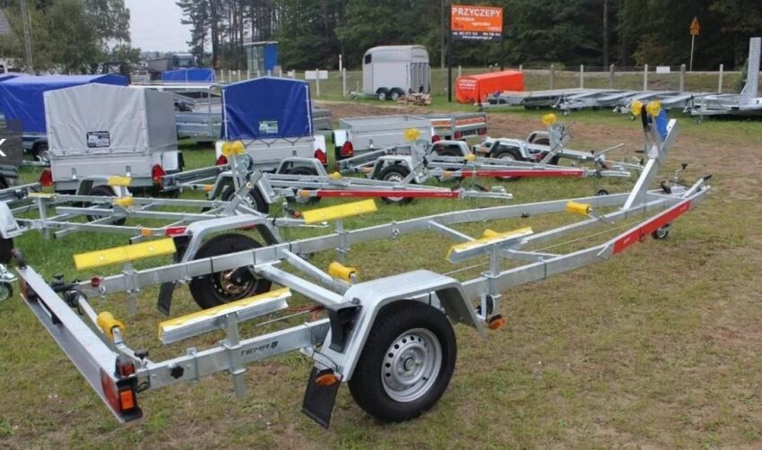Przyczepa podłodziowa B13 ALU z hamulcem 1300KG