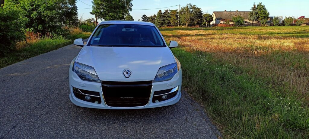 RENAULT LAGUNA 2.0 DCINAVI ALU KLIMA