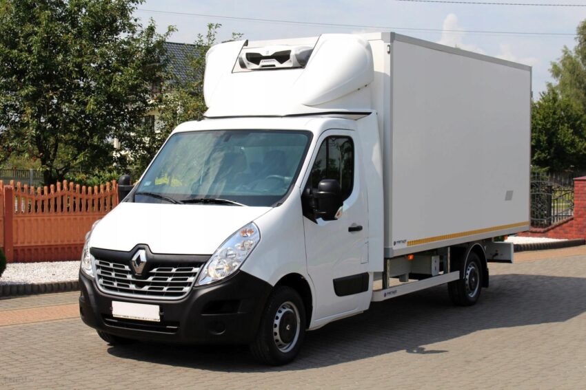 RENAULT MASTER CHŁODNIA IZOTERMA POLSKI SALON
