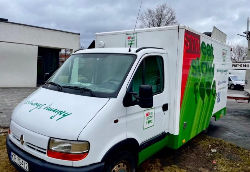 RENAULT MASTER FOODTRUCK FOOD TRUCK 2.2DCI