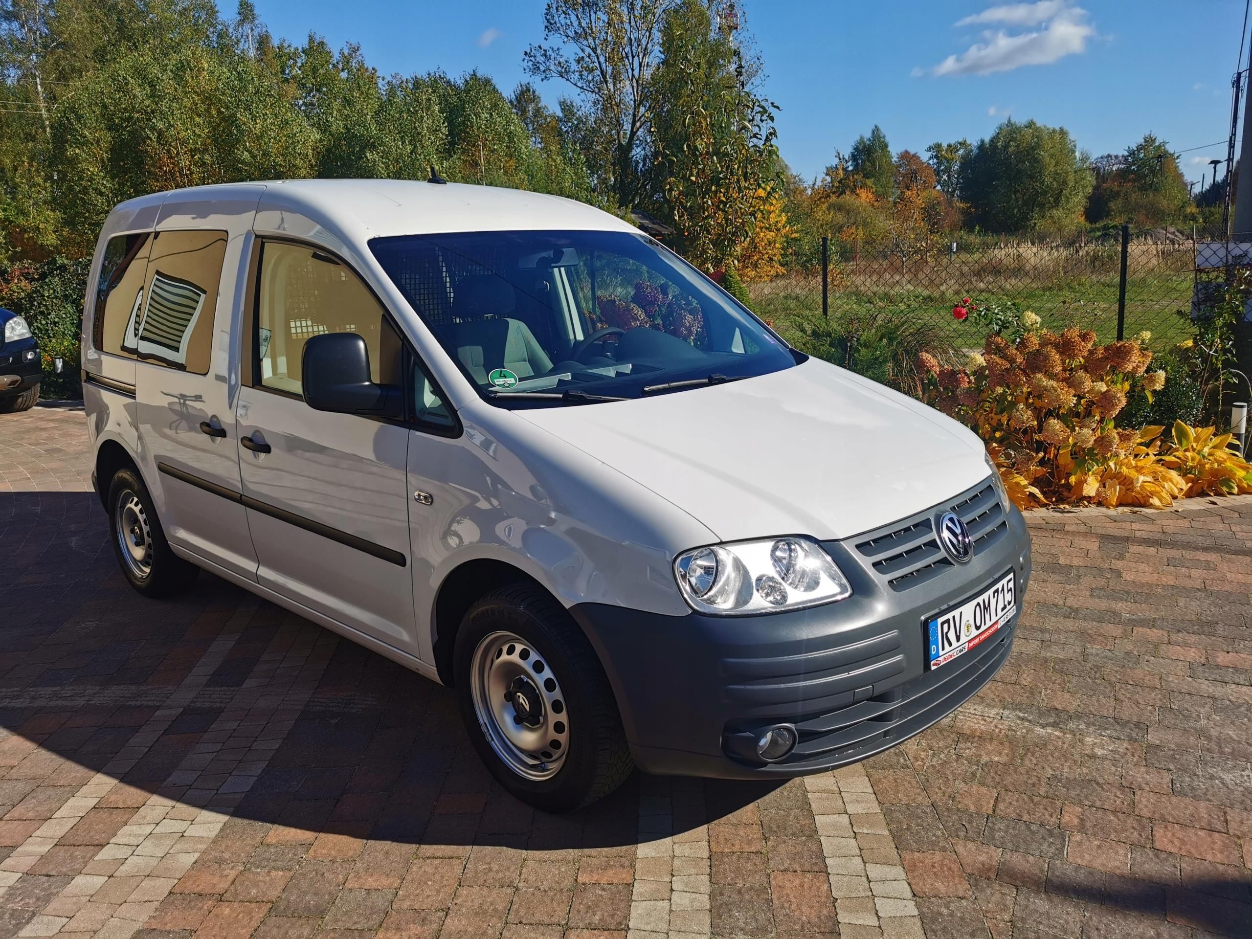 i-volkswagen-caddy-1-9-tdi-105km-z-niemiec-ladny Volkswagen Caddy 1,9 TDI 105KM z Niemiec ŁADNY