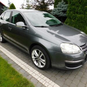 VOLKSWAGEN JETTA V 1,6 FSI 115 KM 184 TYŚ. KM