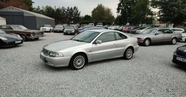 Volvo C70 C70 2.0 R5 turbo ladny stan autanisz…