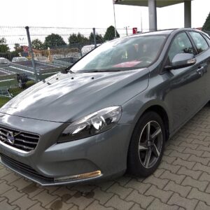 Volvo V40 II T2 2,0i16v 122KM