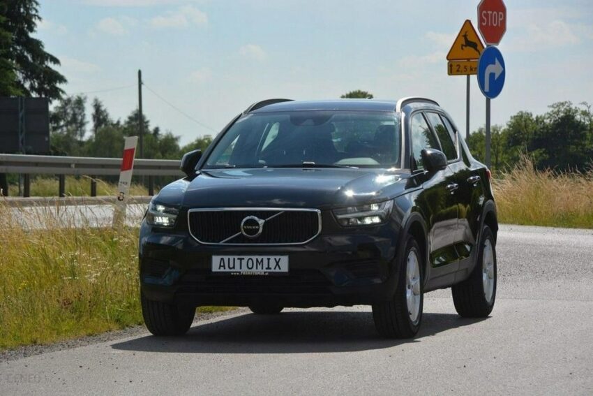 Volvo XC 40 1.5Turbo nawi full led kamera Google