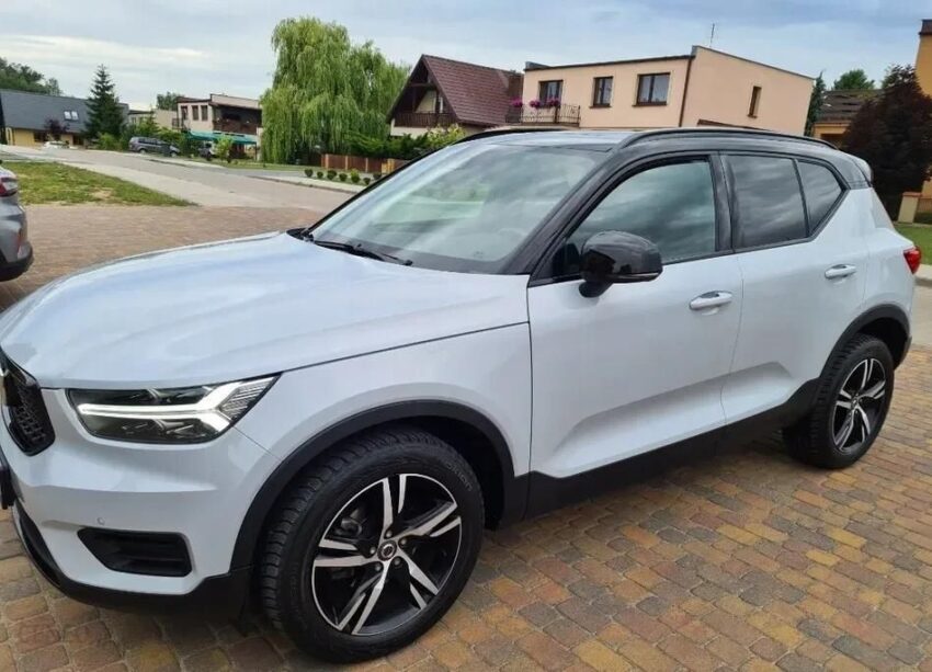 Volvo XC 40 D3 SCR R-Design