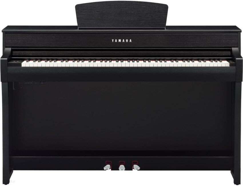 Yamaha Clp 735 B